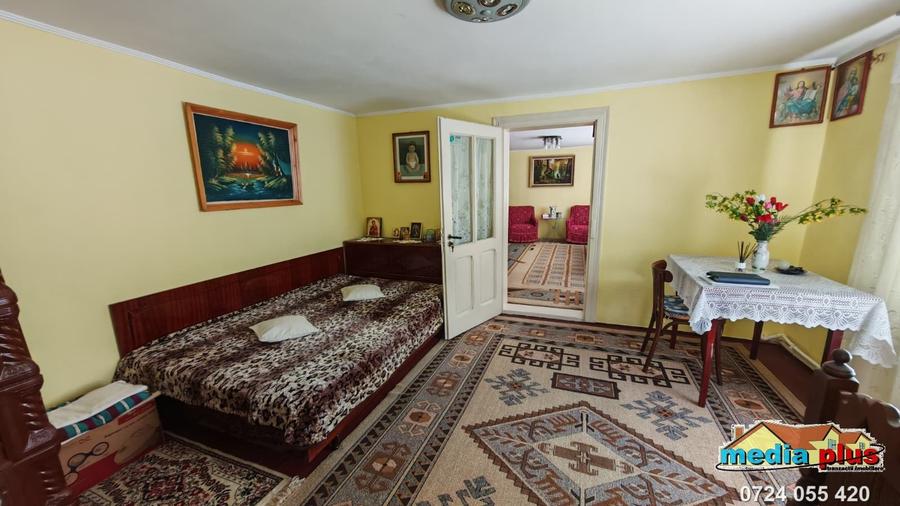 Casă individuală cu 3 camere cu Teren 500 Mp în Est