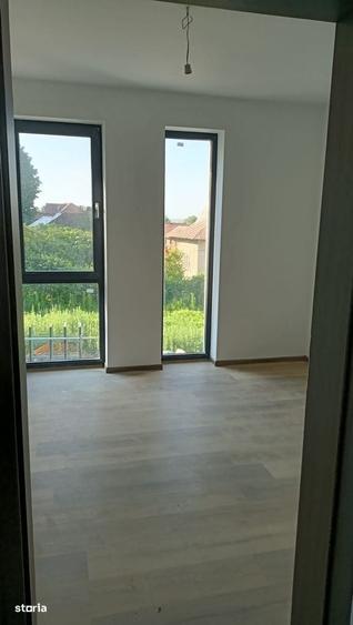 Casă cu 3 camere în Budeasa