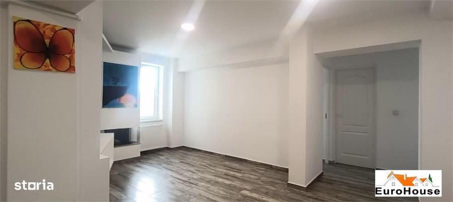 Apartament cu 4 camere decomandat în Oarda
