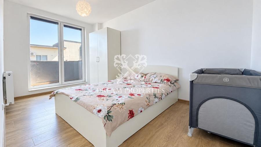 Apartament cu 3 camere semidecomandat, mobilat în Florești