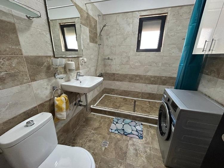 Apartament cu 2 camere decomandat, mobilat în Tomis Plus