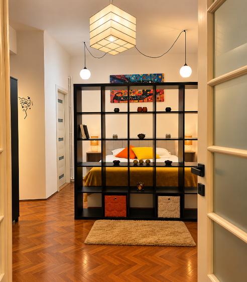 Apartament cu 2 camere semidecomandat, mobilat în Unirii