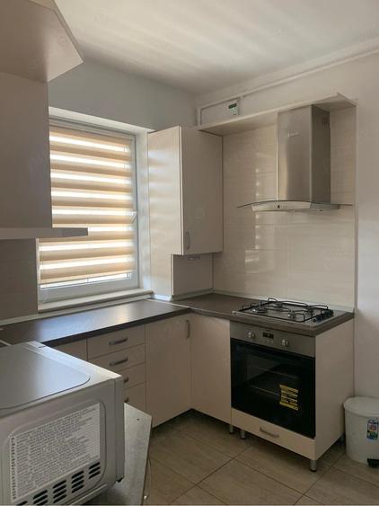 Apartament cu 2 camere decomandat în Între Lacuri