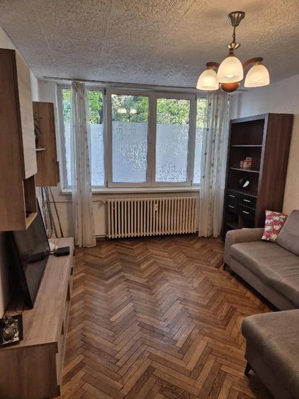 Apartament cu 2 camere decomandat în Aviatorilor