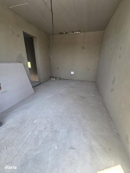 Casă cu 4 camere cu Teren 420 Mp în Central
