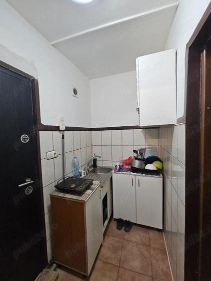 Garsonieră decomandată în Blașcovici