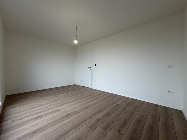 Duplex 4 camere, P+M, 100 mp utili, 20mp terase -  Sag - 6