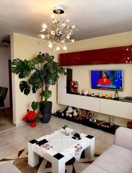 Închiriere ap. 2 camere zona Bran vedere direct la Munții Bucegi lângă castelul Bran - 9