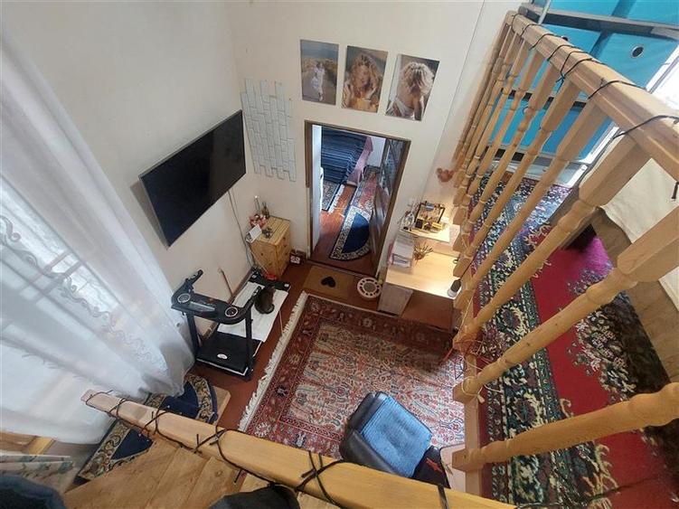 Apartament cu 2 camere si zona de dormit, ultracentral - 2