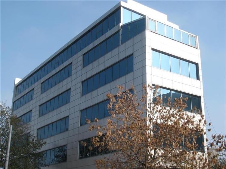 Inchiriere birouri - suprafete de la 300 mp - 1