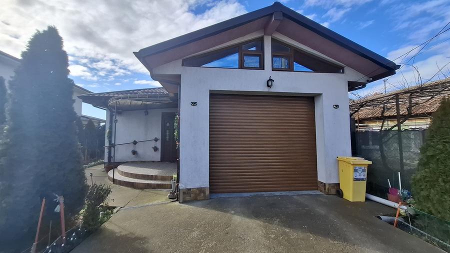 km 5 - vila P+ 1 etaj (teren 580 mp /deschidere 13.5 ml ) - 2