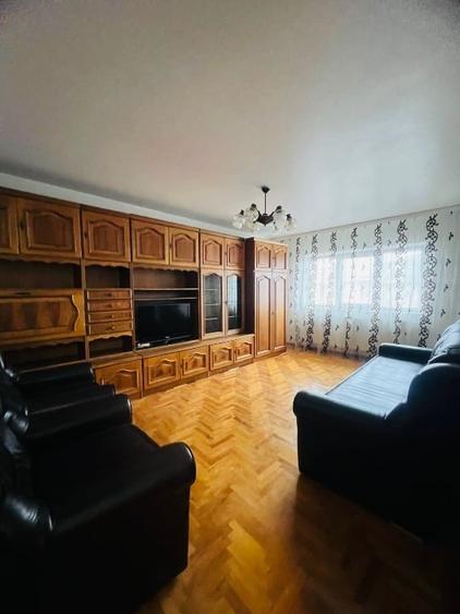 Vand apartament 3 camere - 72mp - 1