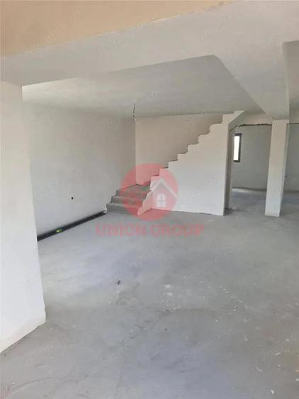 Casa de vanzare Valu lui Traian - 11