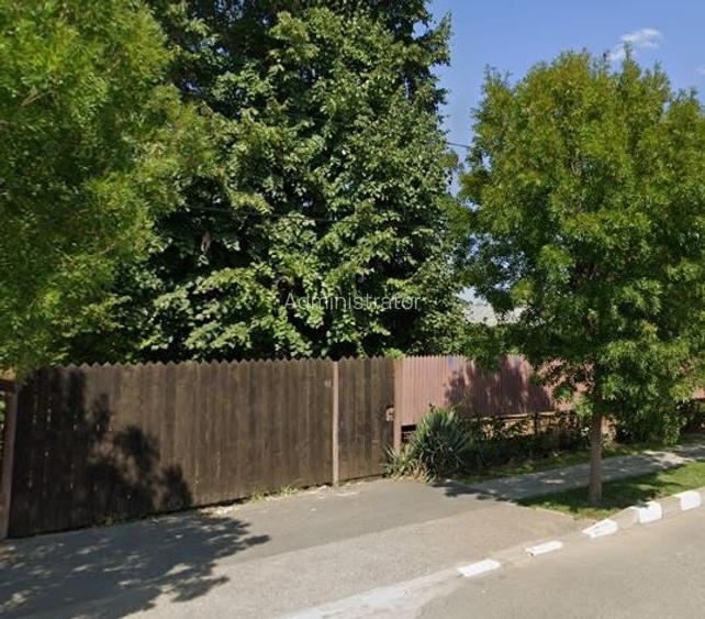 Vanzare teren intravilan situat in centrul localitatii