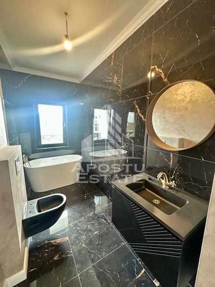 Duplex modern cu 4 camere, despartit prin camera tehnica, Giroc - 9