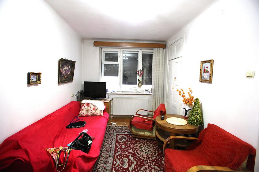 Apartament strada Lunga - Ultracentral, structura mare, decomandata - 1