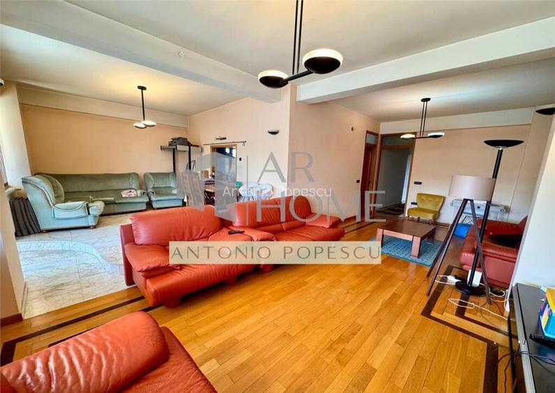 Apartament 4 camere, terasa 49,5 mp, an 2010, Ploiesti, Bd.