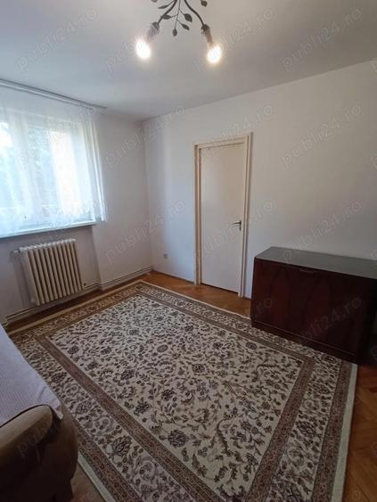 De vanzare apartament 2 camere cu garaj - 4