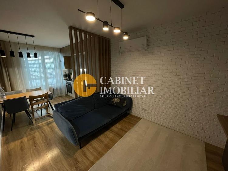 Apartament 4 camere DECOMANDAT et 1 + LOC DE PARCARE si BOXA - PACURARI - 1