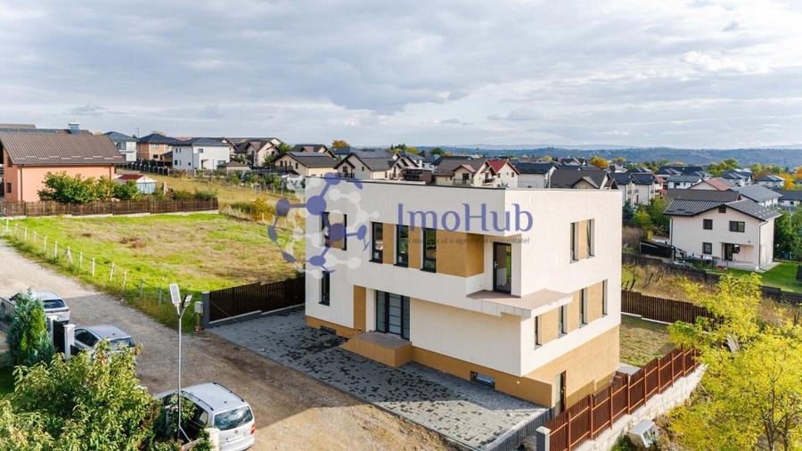 Ocazie rara! Locuinta noua multifunctionala, 303 mp, teren 450 mp - 2