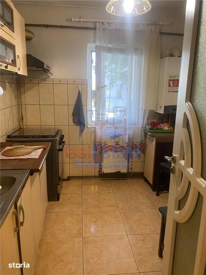 Apartament 4 camere Nicolina - 1