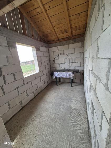 Caciulati, vanzare casa 3 camere la rosu, teren 400mp. - 13