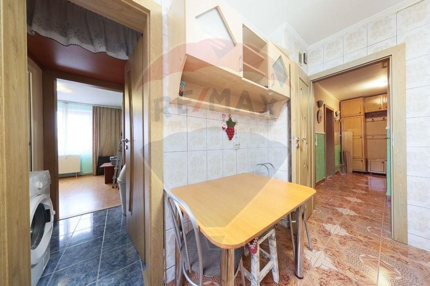 Apartament cu 3 camere de v&acirc;nzare &icirc;n zona Calea Bucuresti - 12