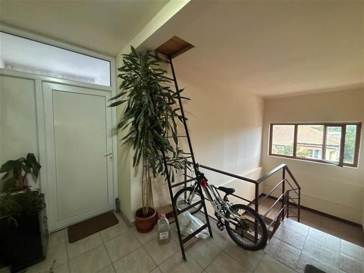 GARSONIERA MOBILATA | UTILATA | ZONA ROGERIUS | ORADEA - 8