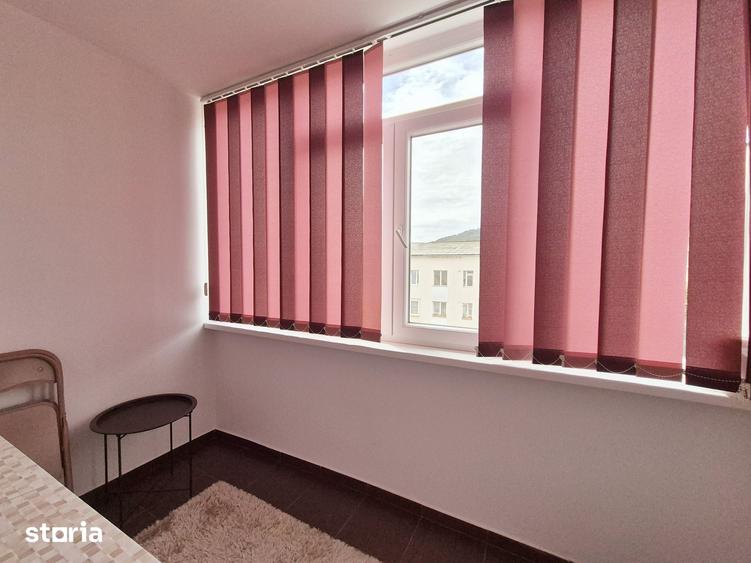 Apartament cu 3 camere în Dărmănești