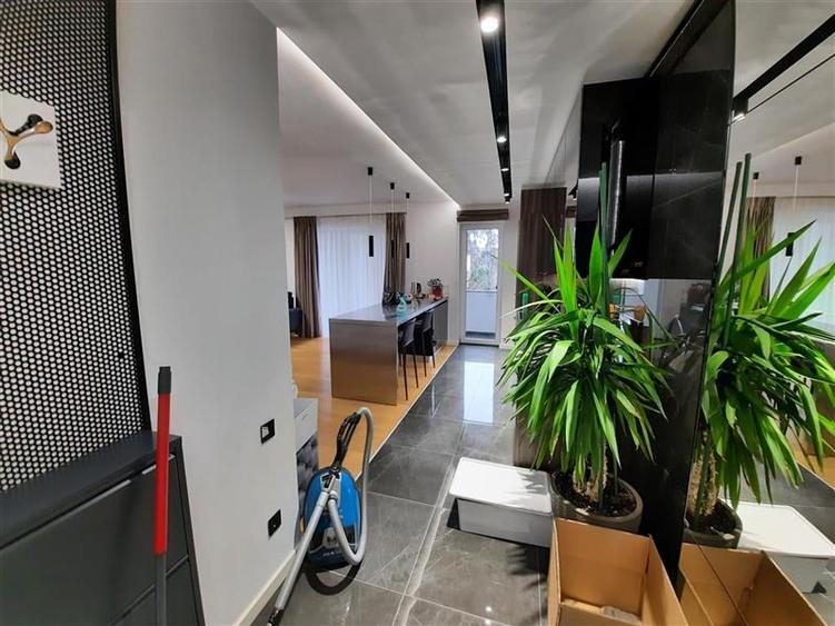 Apartament cu 2 camere,situat in Zona centrala! - 7