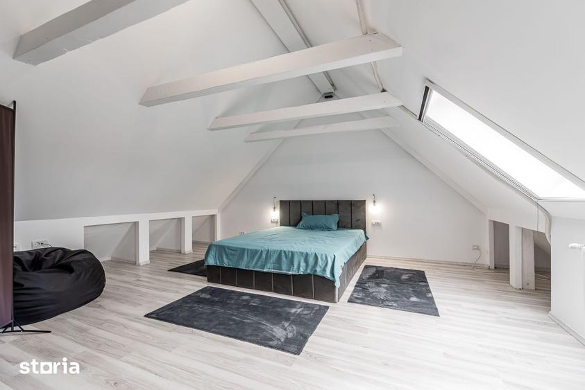 Casă cu 6 camere cu Teren 558 Mp în Central
