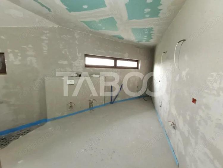 Casa 5 camere 250 mp cu incalzire in pardosea zona Tineretului Sibiu - 15