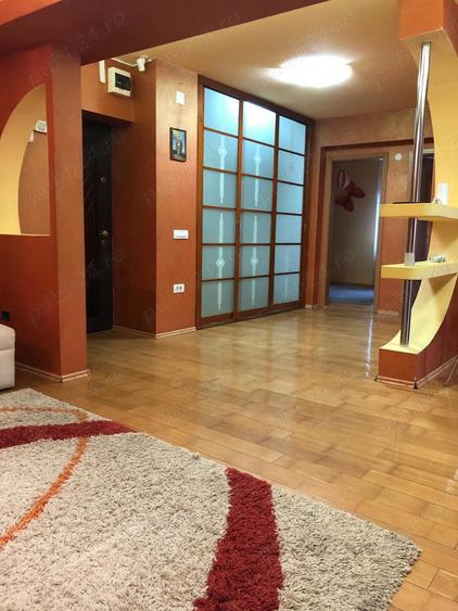 Inchiriere Apartament 3 Camere - Focsani Centru (Pia?a Unirii) - 10