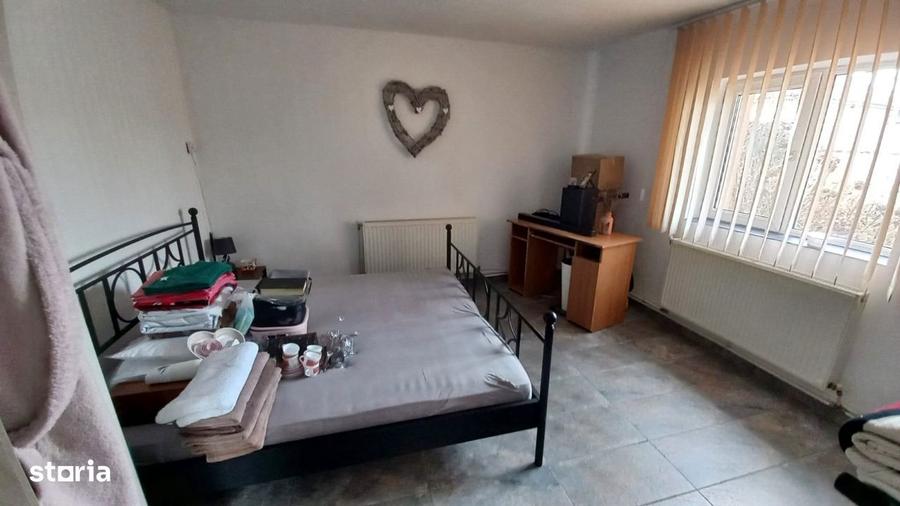 De vanzare casa cu toate utilitatile , 500 teren, Fagaras Narcisa - 10