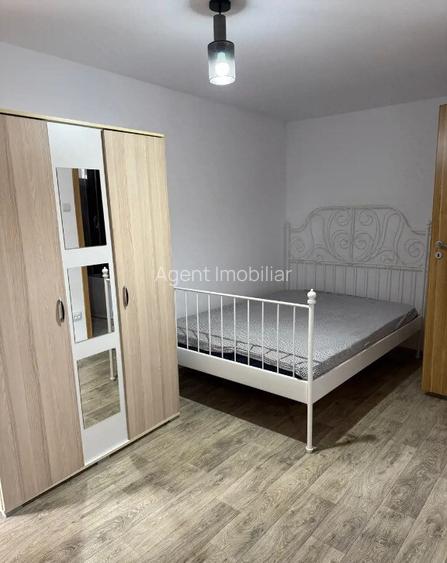 Aparatorii patriei vila strada comisani