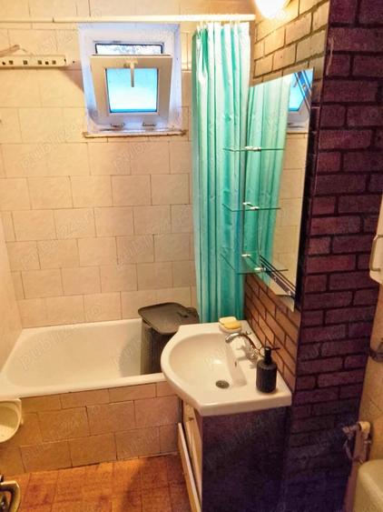 2 camere Precista MALL Shoppning City - 10