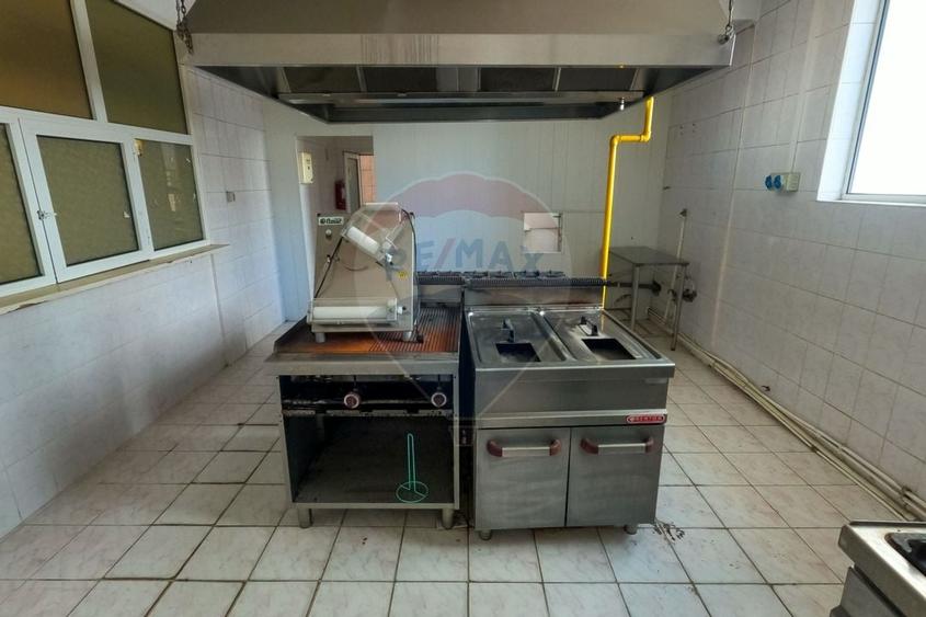 Spațiu comercial de 495mp de vânzare in  Piata Centrala Deva, Jud HD - 38