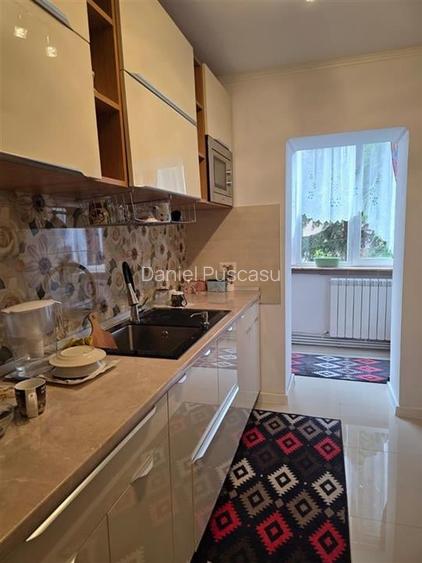 Apartament cu 2 camere decomandat în Central Apartament cu 2 camere decomandat în Central