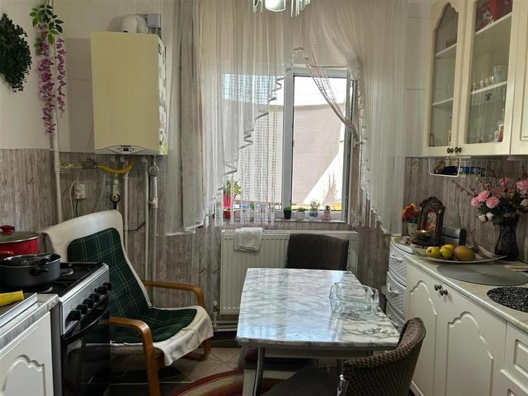 APARTAMENT DE VANZARE CU 2 CAMERE IN ONESTI - 5