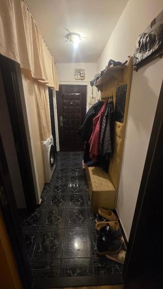 2 camere semidecomandat Zona  KM 4/5 - 6