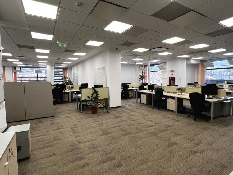 Comision 0 / Cladire de birouri clasa A / Birou ultrafinisat - 6