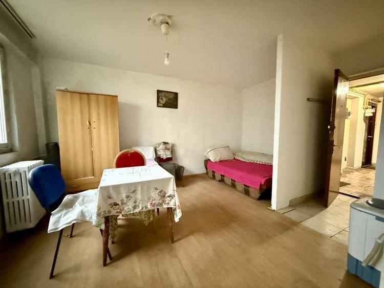 Garsoniera de 23 mp in bloc reabilitat | Pantelimon - 1