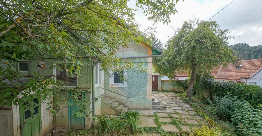 Casa saseasca de renovat, cu teren, ?cheii Bra?ovului - 25