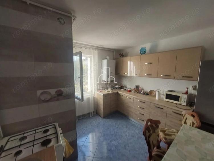 Apartament 2 Camere, De Vanzare, Etaj 3, Strada Transilvaniei - 3