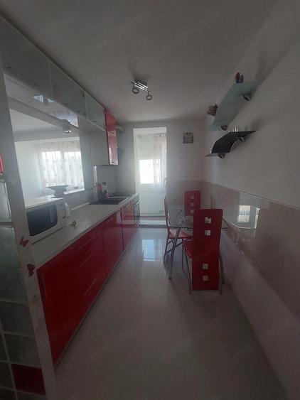 Apartament 3 camere, decomandat, zona Balcescu - 3