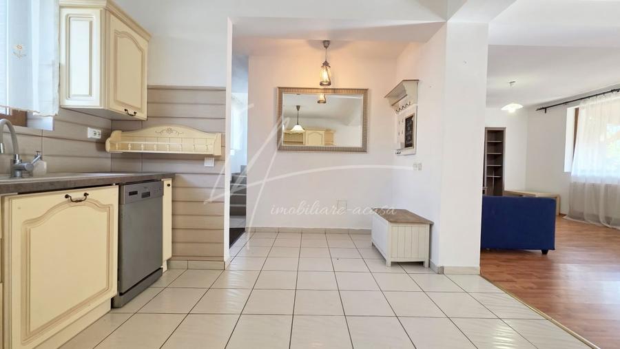 Green City. Casa frumoasa, gradina si liniste de vanzare - 26