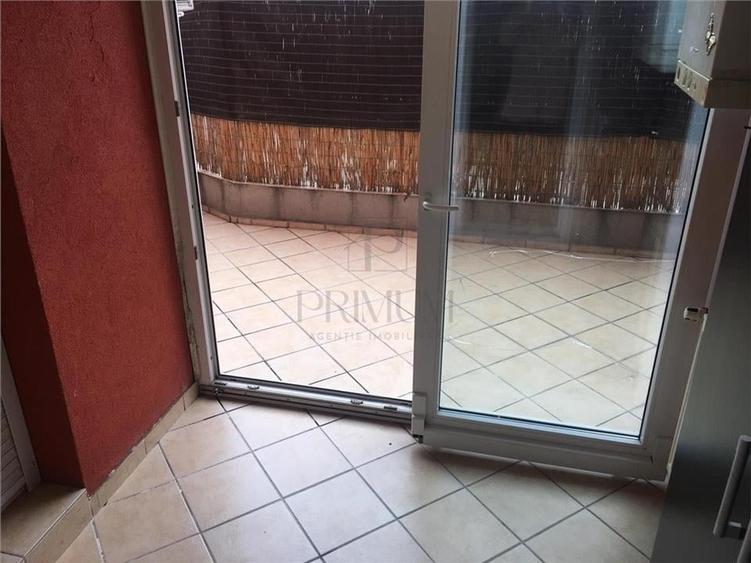 Apartament 1 camera-decomandat-centrala-Torontal - 9