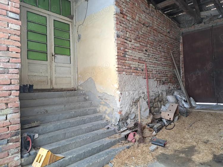 Casa de vanzare Domasnea, CS - 6