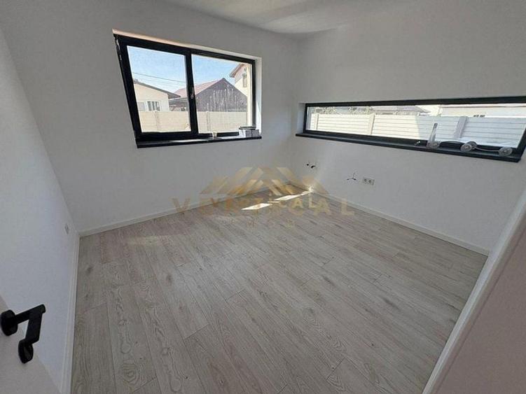 Vila la intrare in comuna Berceni - 5