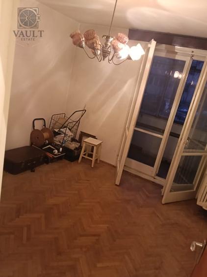 Apartament 3 camere - parter cu balcon - zona Titan - 3